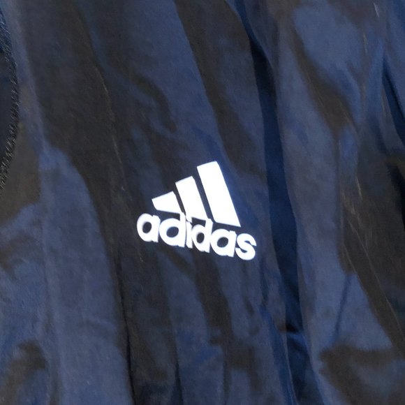 Brand New Women's Adidas ESSENTIALS REPEAT LOGO LOOSE-FIT WINDBREAKER - Picture 6 of 12